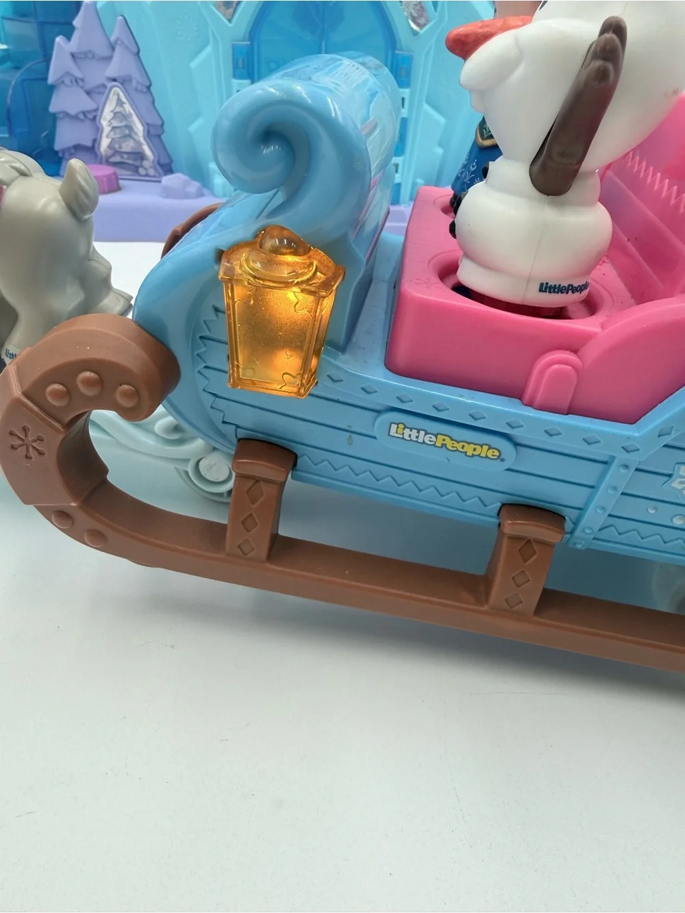 Fisher Price Little People Frozen Elsa Ice Castle Musical Playset With Sleigh